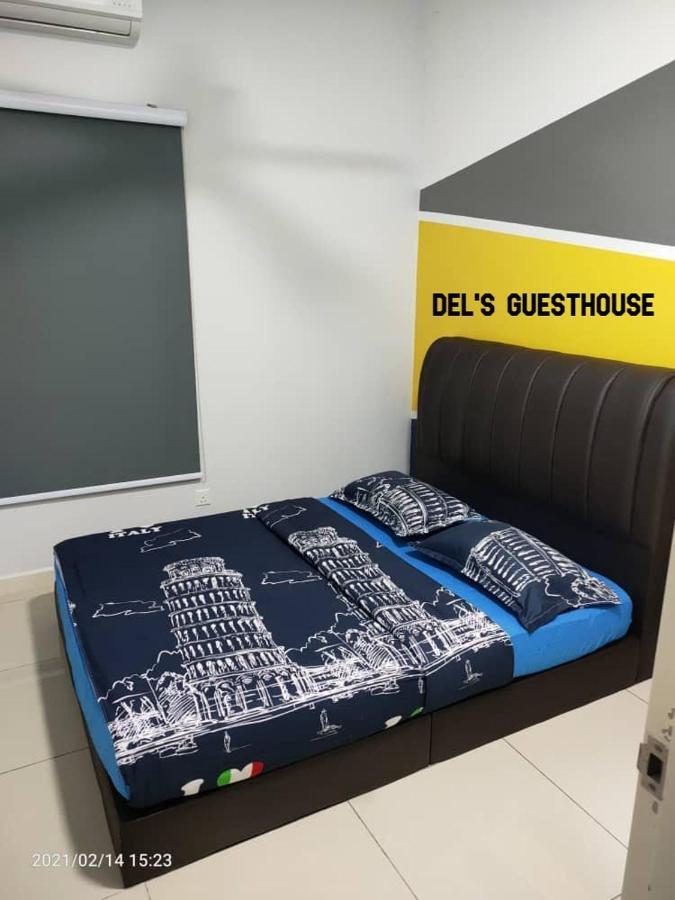 Del'S Guesthouse @ Southville Same Level With Pool Fits 8 Bangi Εξωτερικό φωτογραφία